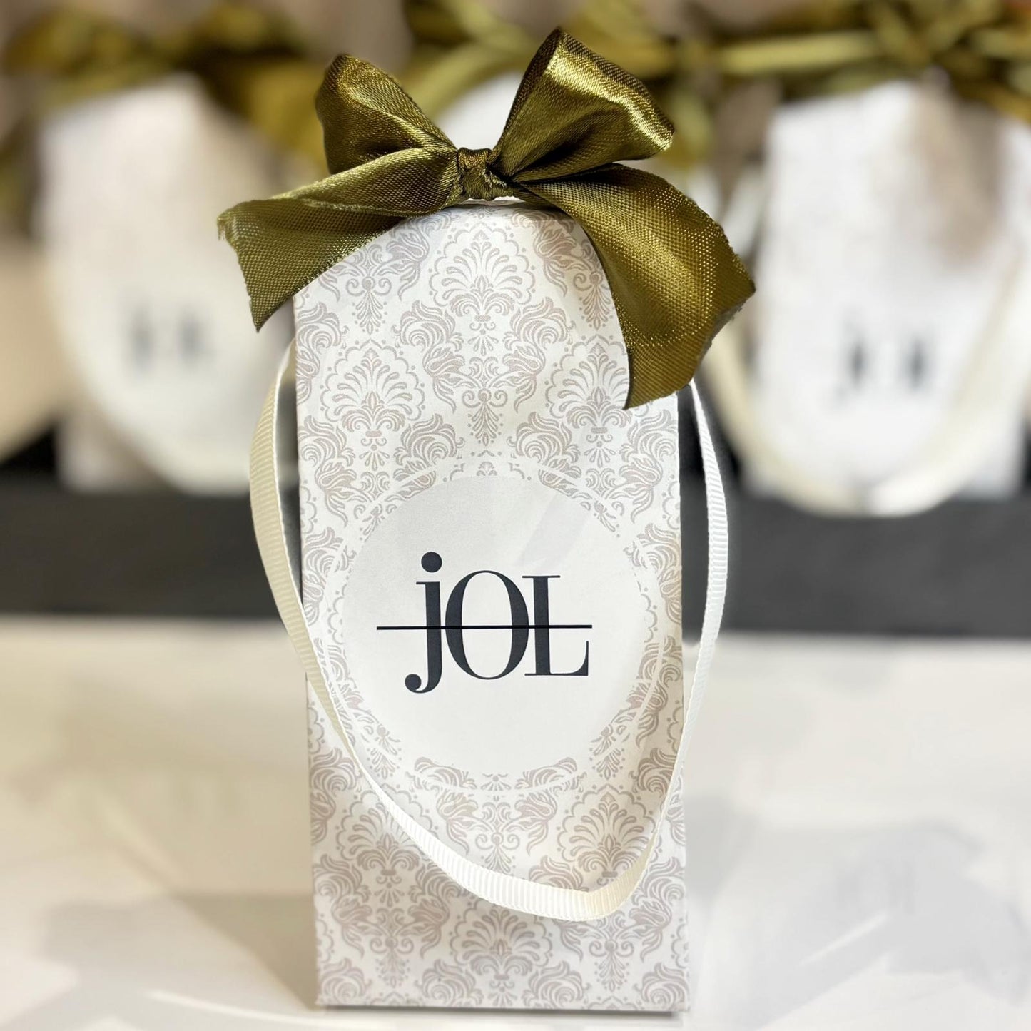 Giveaways توزيعات